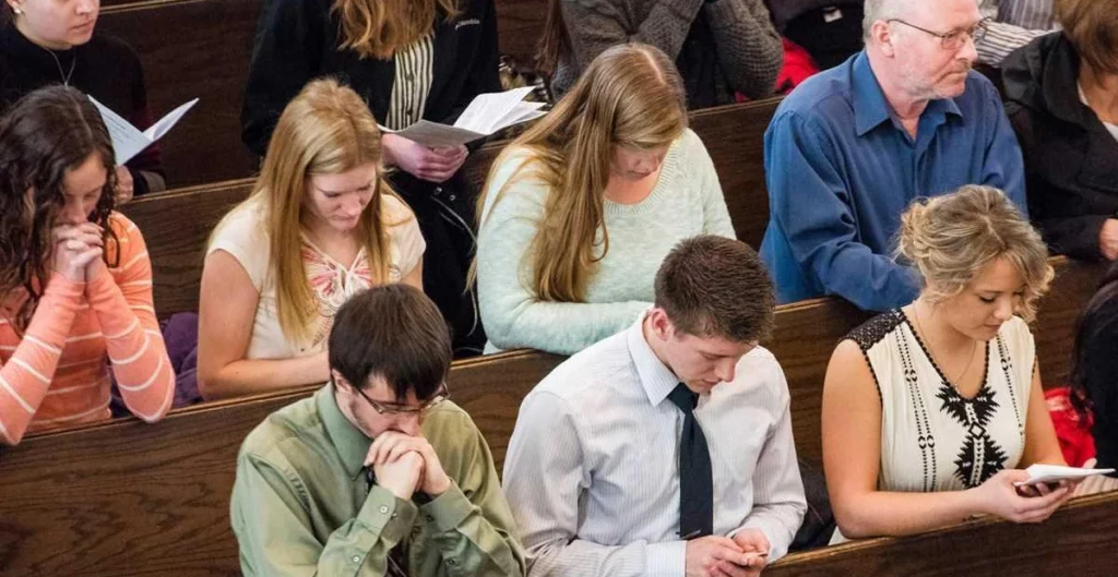 Types of Closing Prayers Christians Use